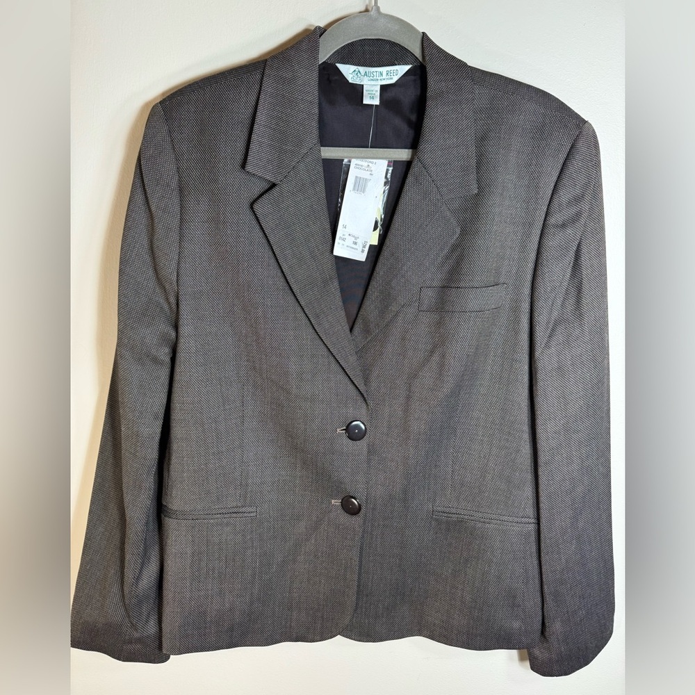 NWT – Austin Reed London, New York, Blazer classic elegant style‎ size 14